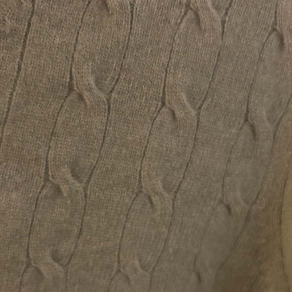 Charter Club 3-ply Cashmere V-Neck Cable Knit Sweater - Light Green - Picture 4 of 5